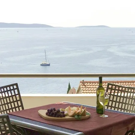 Apartmani Zora Apartman *